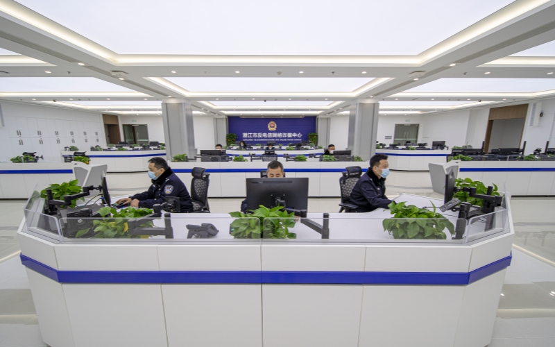 固化一体化打击整治机制。潜江市委宣传部供图