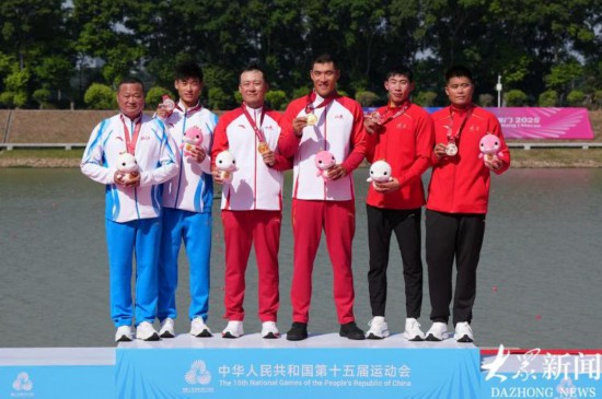 比赛一开始,张冬和丁圣开就开始龙虎斗。