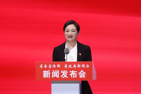 黑龙江省文旅厅党组书记、厅长何晶。石启立摄